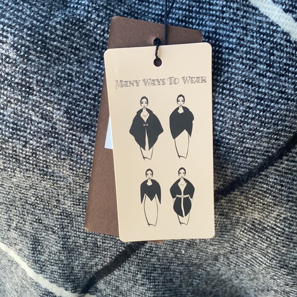 Modena Shawl Wrap One Size - Picture 4 of 6